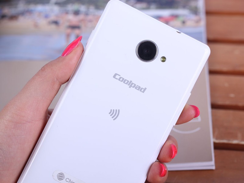 我的手机是酷派8720l,为什么现在手机充电很慢