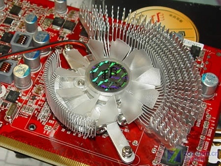 7600GT���� 799ԪX1650XT 256MB����ͼƬ����,ͼ10-ZOL�йش����ߵ�10��