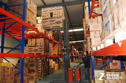 联想thinkcentre节能案例解析之物流篇_一体电