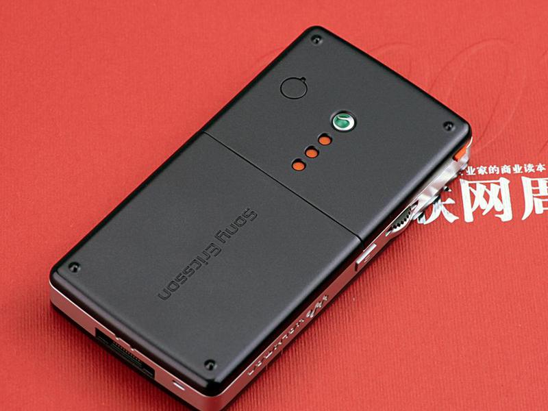 ���ᰮ���ţ�Sony Ericsson��W958cͼƬ���� ��58�� -ZOL�йش����ߵ�58��