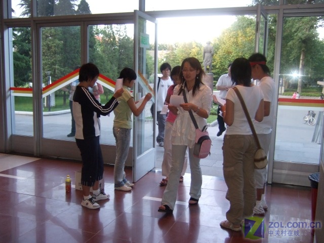 ����������� ����У԰����������ͼƬ����,ͼ8-ZOL�йش����ߵ�8��