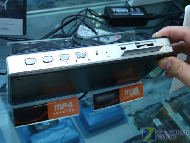 7Ӣ�糬���� 80GB������DMP-700R����ͼƬ����,ͼ3-ZOL�йش����ߵ�3��
