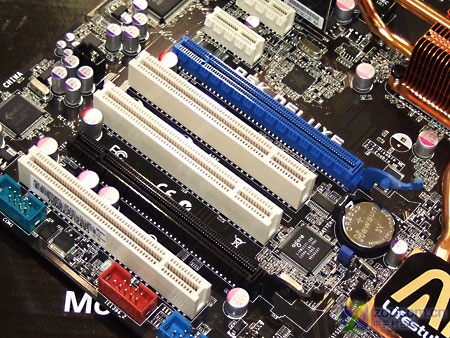 ��˶��ASUS��P5K Deluxe/WiFi-APͼƬ���� ��7�� -ZOL�йش����ߵ�7��