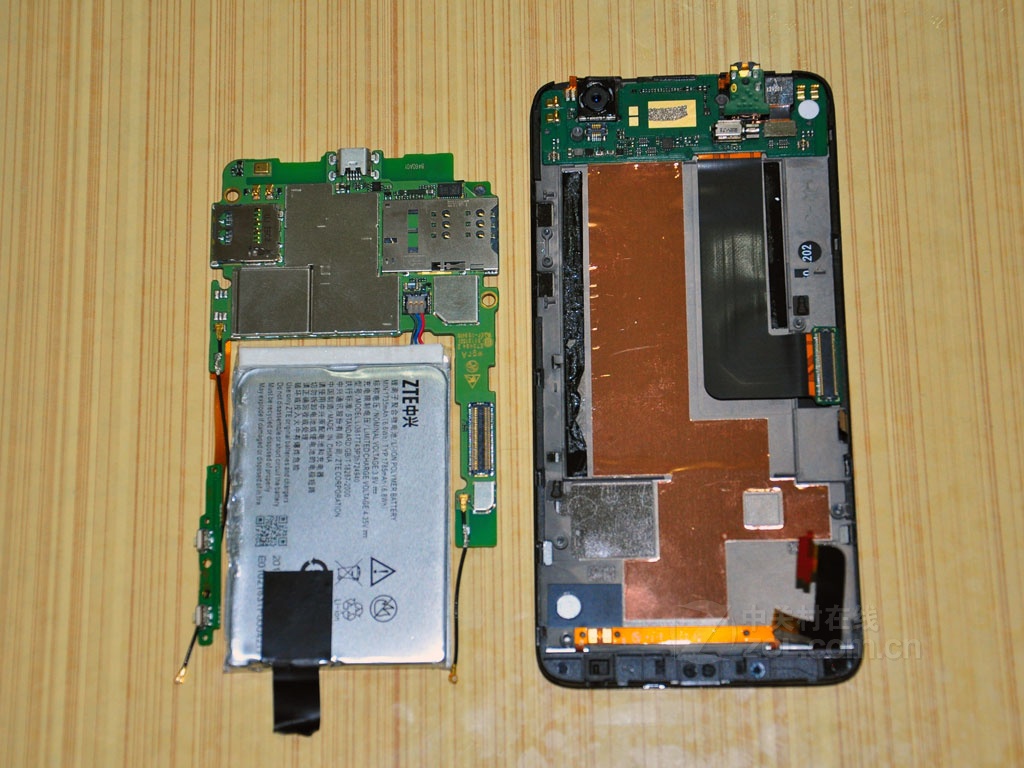 中兴v988拆机_中兴v988刷机_中兴 手机 v988