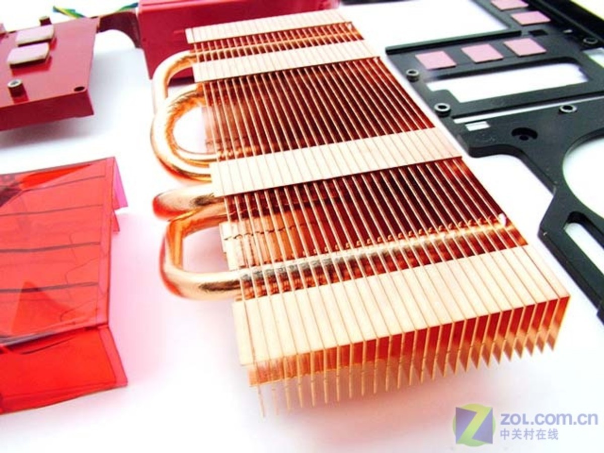 【高清图】巨型散热风扇中国造 R600显卡完全