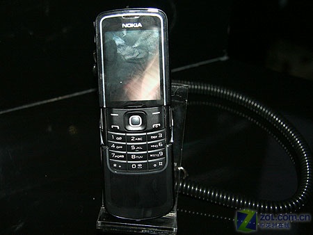 ŵ���ǣ�NOKIA��8600ͼƬ���� ��21�� -ZOL�йش����ߵ�21��