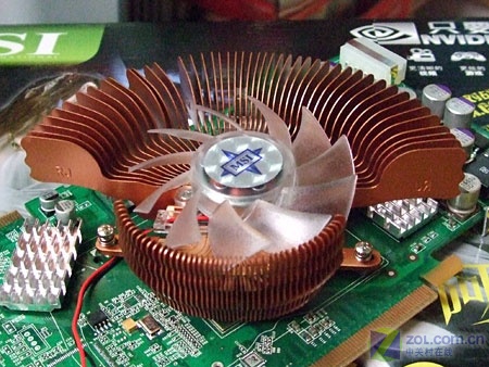 msi΢��΢��NX7900GS-T2D512EͼƬ���� ��5�� -ZOL�йش����ߵ�5��