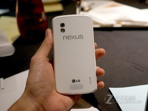 塑料机身小失望白色Nexus+5多图看全_LG+Ne