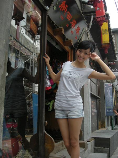 ˭��ǿ��8��2000Ԫ��������Ƭ�������ͼƬ����,ͼ13-ZOL�йش����ߵ�13��