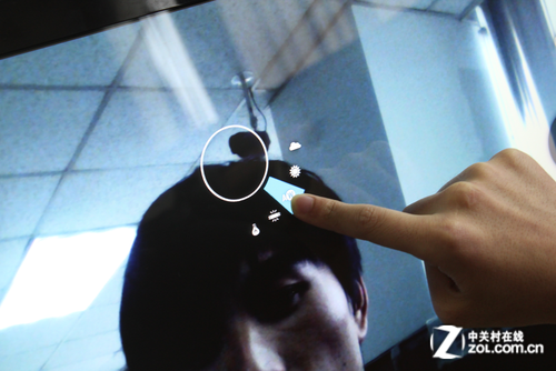 接驳移动互联网 智能显示器迎重要机遇 