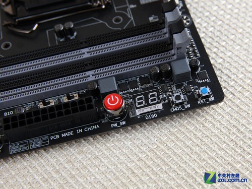 主流红黑配色:技嘉G1.Sniper Z97曝光