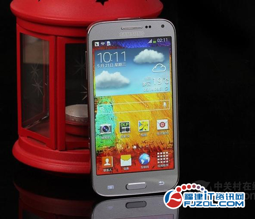 三星投影仪手机g3858_三星 g3858投影手机_三星i8530投影手机