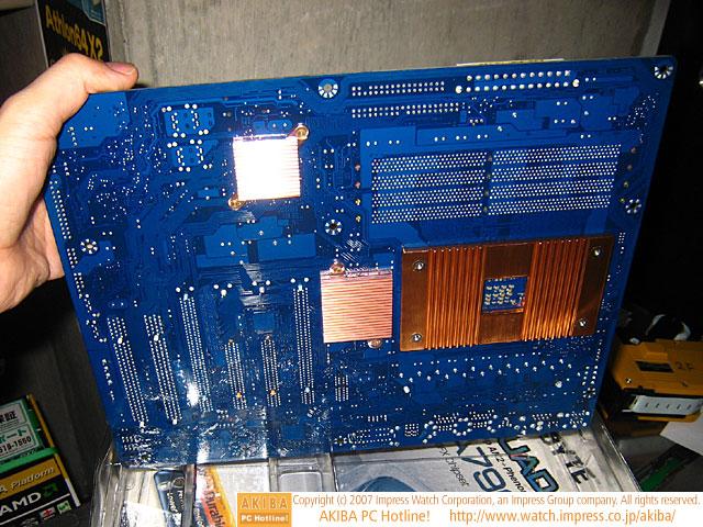 ���ܵ����� ����790FX-DQ6���۰�ʵ��ͼƬ����,ͼ2-ZOL�йش����ߵ�2��