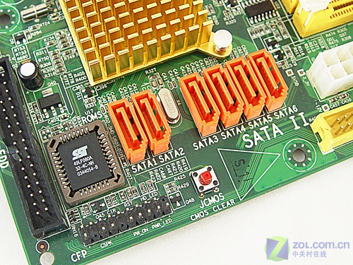 ����AK780GͼƬ���� ��3�� -ZOL�йش����ߵ�3��