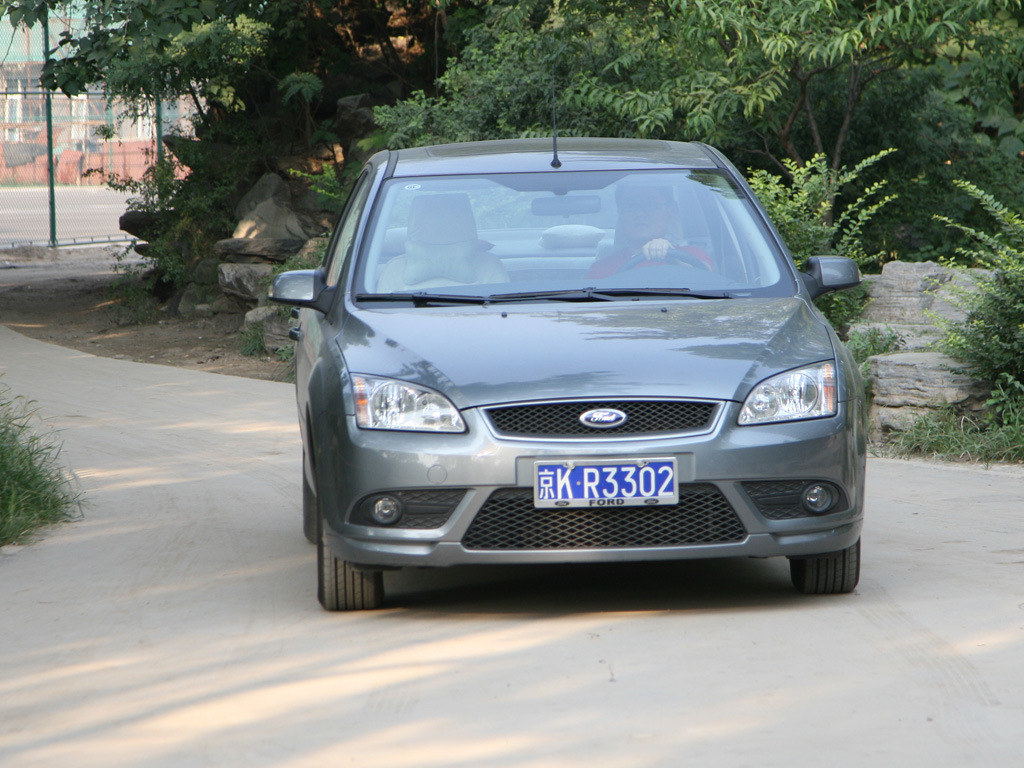 【图】长安福特福克斯三厢1.