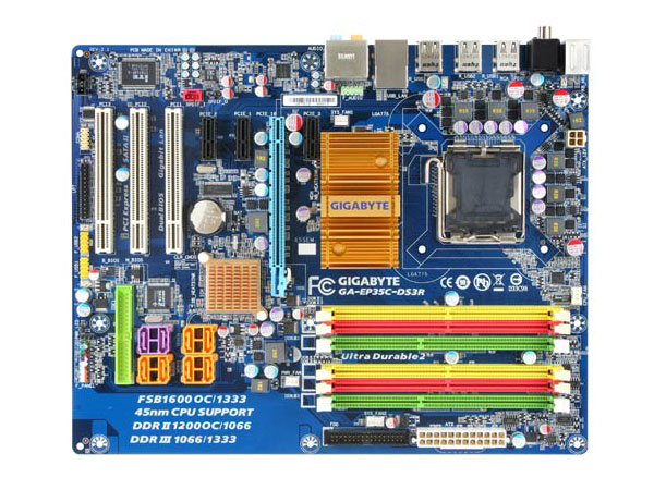 ���Σ�GIGABYTE��GA-P35C-DS3RͼƬ���� ��3�� -ZOL�йش����ߵ�3��