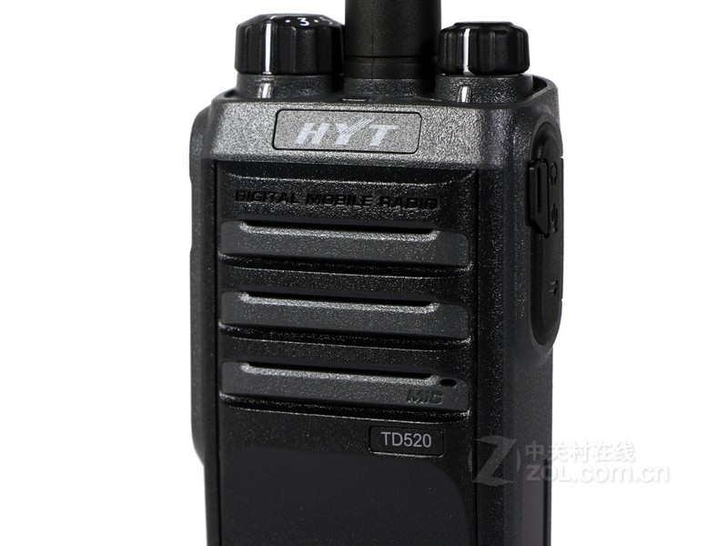 (中关村在线长沙行情)海能达TC500S商用对讲机符合美国军标,1.5米抗跌落防损结构,坚固耐用。独特的音腔结构设计,高保真、清晰的语音质量。配备大容量锂电池,可提供长时间使用。外观小巧、专业,符合人体工学原理,掌握舒适