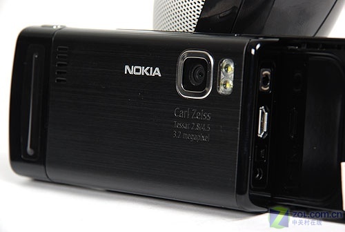 Мобильный телефон Nokia QQ 6500s Мобильный телефон Nokia QQ 6500s
