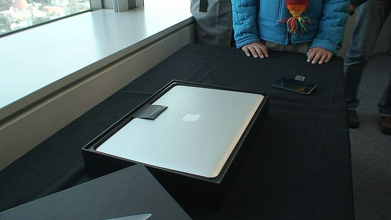 �������MacBook Air�������(��ͼ)ͼƬ����,ͼ1-ZOL�йش����ߵ�1��