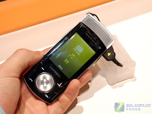 ���ǣ�Samsung��SGH-F400ͼƬ���� ��8�� -ZOL�йش����ߵ�8��