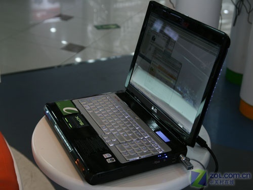 ������DELL��XPS M1730��S510347CN��ͼƬ���� ��4�� -ZOL�йش����ߵ�4��