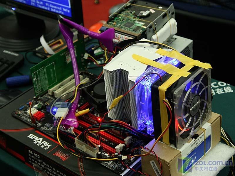 ����3.96GHz �ڳ�P35��Ƶ����������ĻͼƬ����,ͼ13-ZOL�йش����ߵ�13��