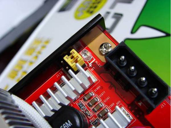 ���飨M-ONE��8800GT 512M DDR3 �޵г���2ͼƬ���� ��18�� -ZOL�йش����ߵ�18��