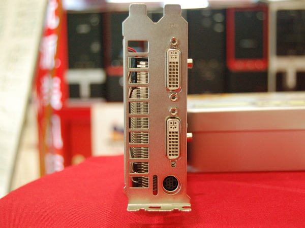 ̫������TAIYANFA��9600GT/512M/DDR3(I-DSS)��Ƶ��ͼƬ���� ��9�� -ZOL�йش����ߵ�9��