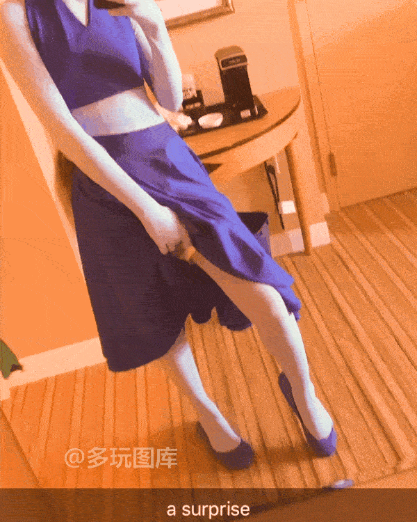 【高清图】 爆笑gif:萌妹子的马尾辫原来是这么用图34