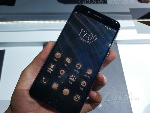 YotaPhone YOTA 3(标准版\/全网通)【国庆送豪