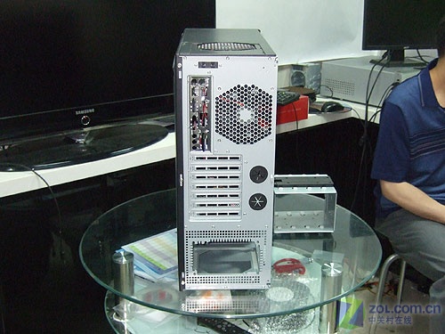 ���ѿˣ�ANTEC��ANTEC P180BͼƬ���� ��7�� -ZOL�йش����ߵ�7��