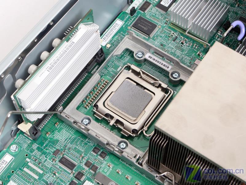 ��ɫ���� IBM X3650����ʽ����������ͼƬ����,ͼ19-ZOL�йش����ߵ�19��