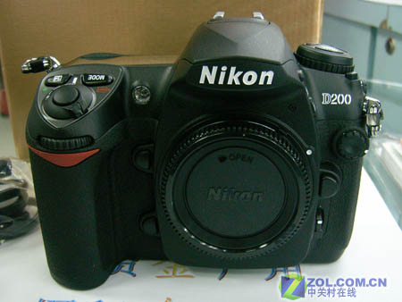 �῵��Nikon��D200ͼƬ���� ��71�� -ZOL�йش����ߵ�71��