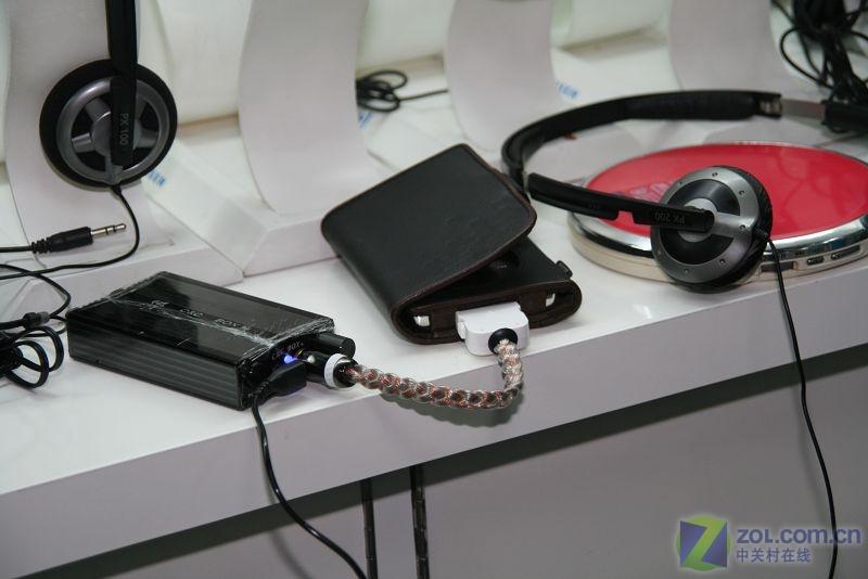 ���ͳ�ֵ��Ʊ ZOL���������ᾫ�ʷ׳�ͼƬ����,ͼ4-ZOL�йش����ߵ�4��