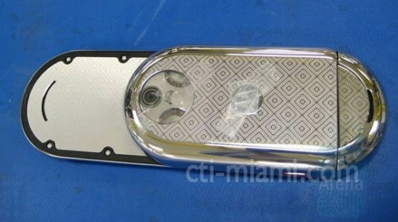 �������� 500������MOTO V70 Retro����ͼƬ����,ͼ3-ZOL�йش����ߵ�3��