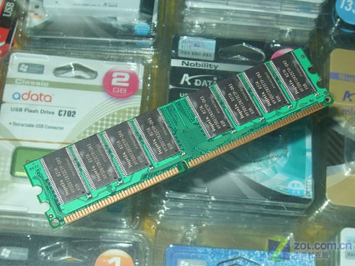 �ִ���Hynix��1GB DDR 400ͼƬ���� ��2�� -ZOL�йش����ߵ�2��