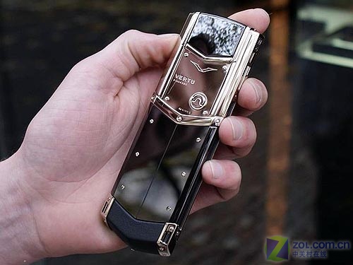 ŵ���ǣ�NOKIA��VERTU Signature SͼƬ���� ��8�� -ZOL�йش����ߵ�8��