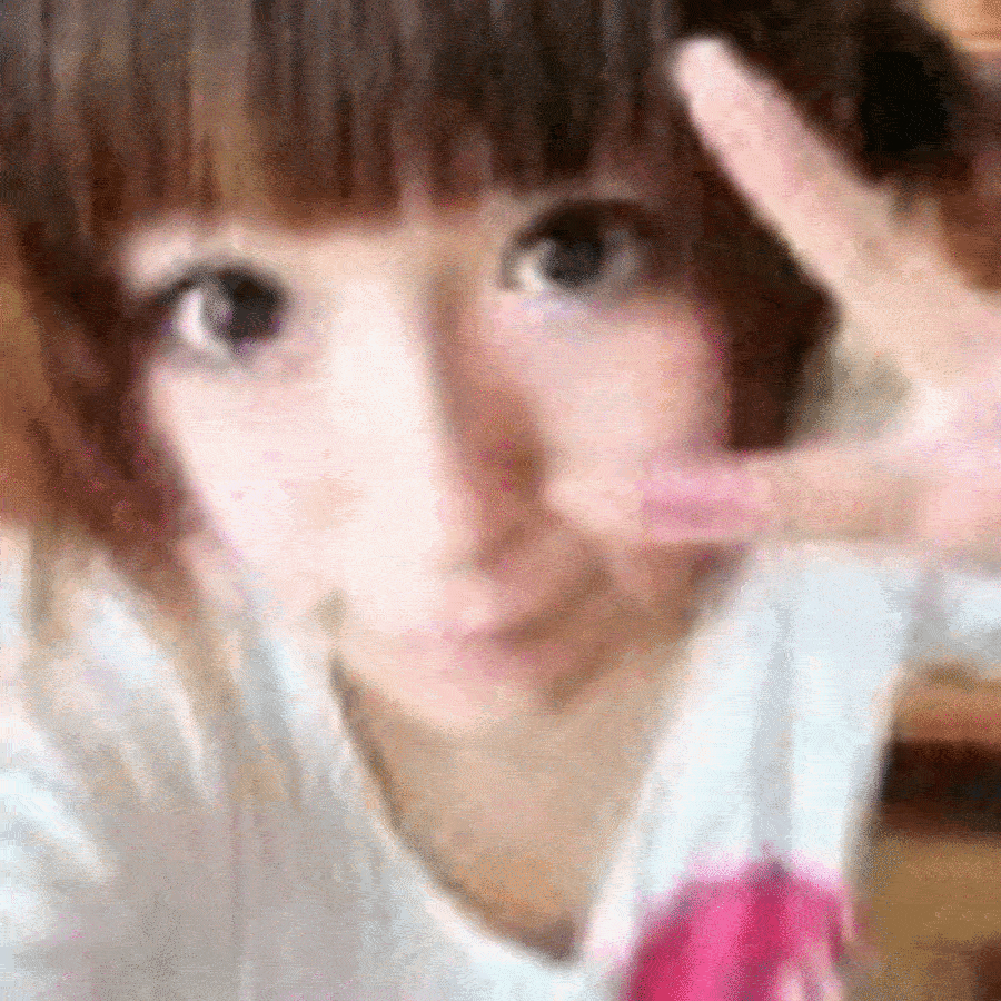 【高清图】 清纯美女qq表情图146