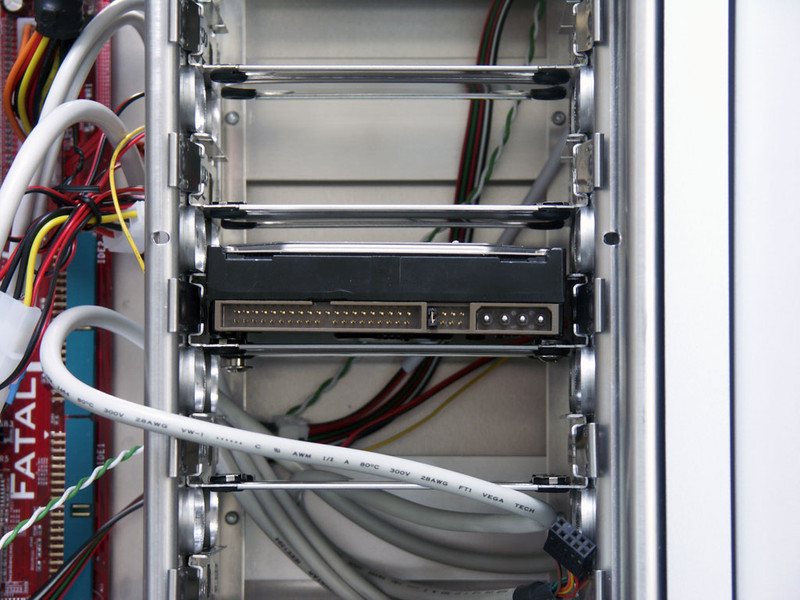 �ɾͲ���װ������ PCI-Eװ��ȫ����ͼƬ����,ͼ26-ZOL�йش����ߵ�26��