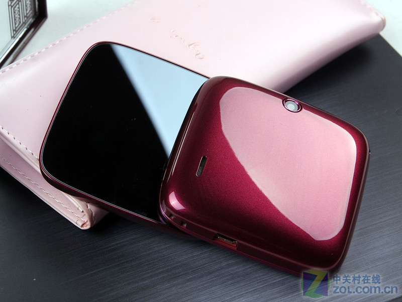 ��ɫ��ױ�� ������K-Touch X90�ջ���ŮͼƬ����,ͼ10-ZOL�йش����ߵ�10��