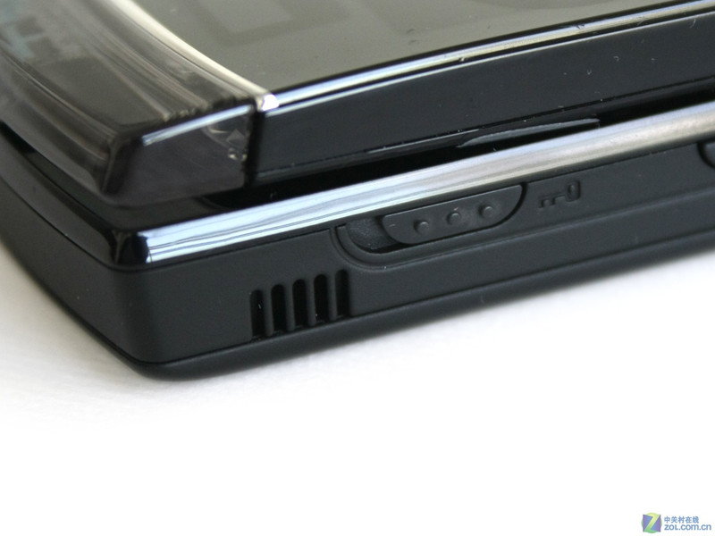 �����ƶ����ᰮ����W980i����ϸ��ͼͼƬ���� ��4�� -ZOL�йش����ߵ�4��