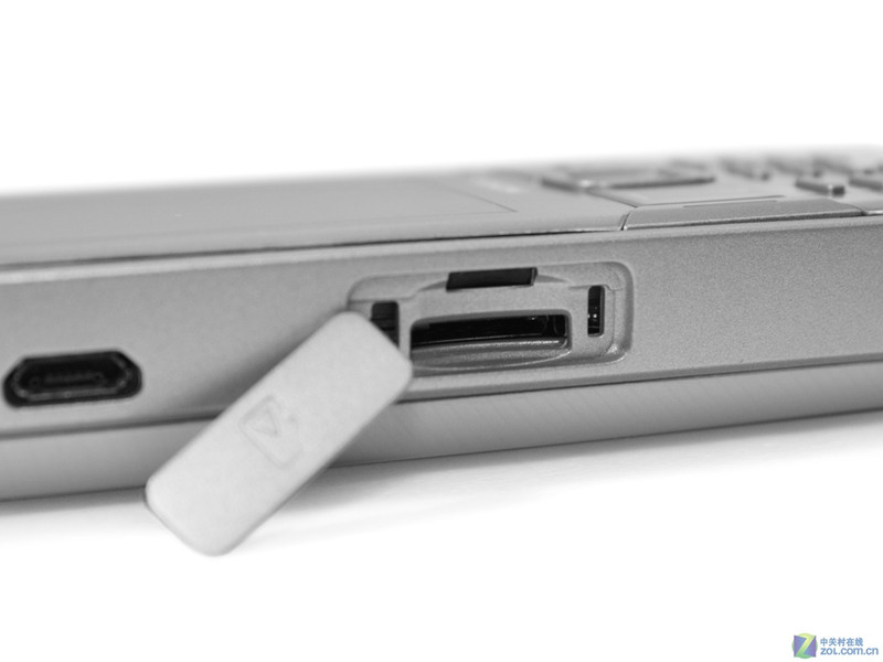 ŵ���ǣ�NOKIA��N82����ϸ��ͼ ��1��