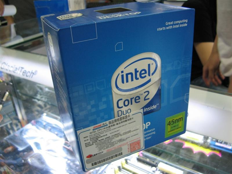 Intel���2˫�� E8400���У� ��1��
