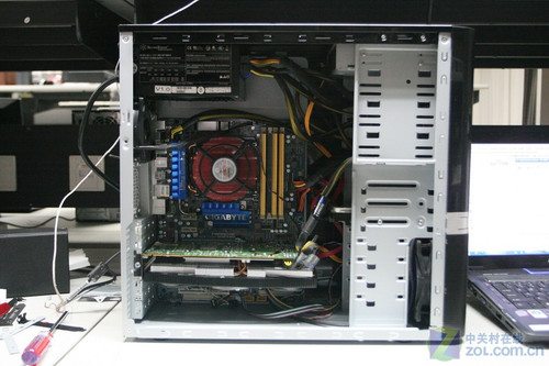 LED MG858<A href=http://www.zhujiangroad.com/price/Box.html TARGET=_blank><u><font color=#000000></font></u></a> 
