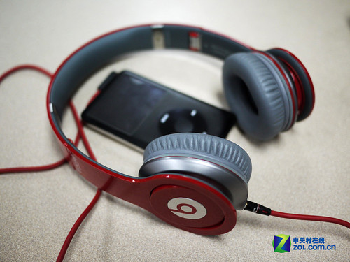 时尚炫酷造型 魔声Solo HD耳机仅1599元_魔声