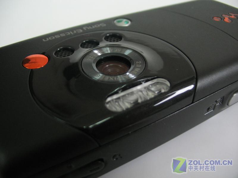 ���ᰮ���ţ�Sony Ericsson��W810cͼƬ���� ��78�� -ZOL�йش����ߵ�78��