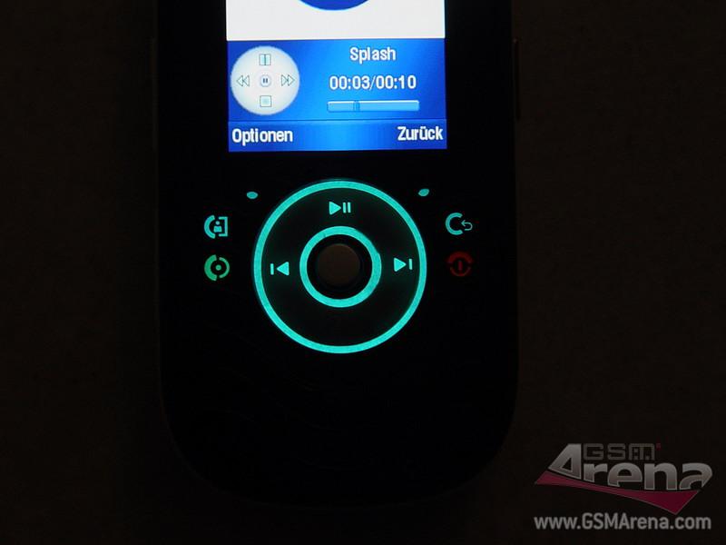 512MB�ڴ�iPodԲ���ֻ�Ħ��E3ϸ���ع�ͼƬ����,ͼ12-ZOL�йش����ߵ�12��