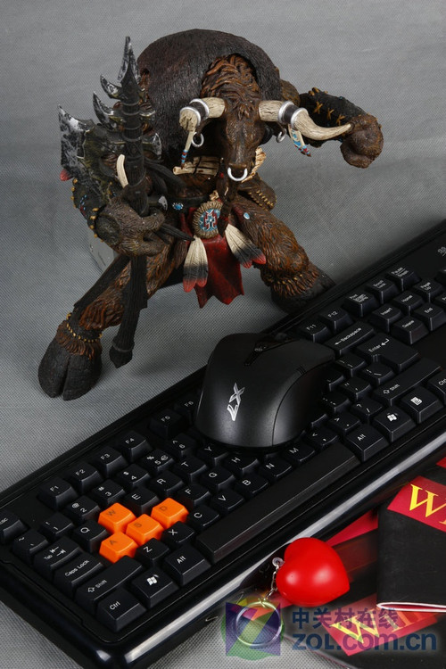无线霸者登场 双飞燕X7新品野蛮图赏