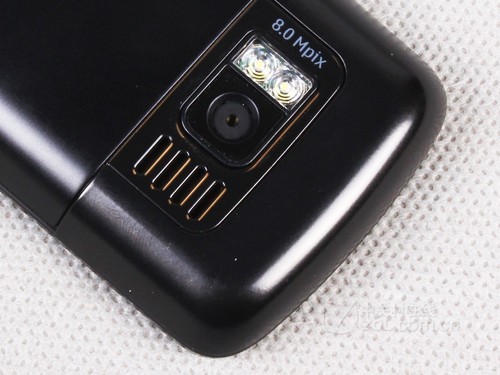 800W像素镜头 诺基亚C6-01价格不到2000