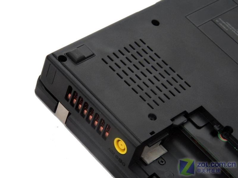 ����ThinkPadIBM ThinkPad R60e 06588NCͼƬ���� ��2�� -ZOL�йش����ߵ�2��